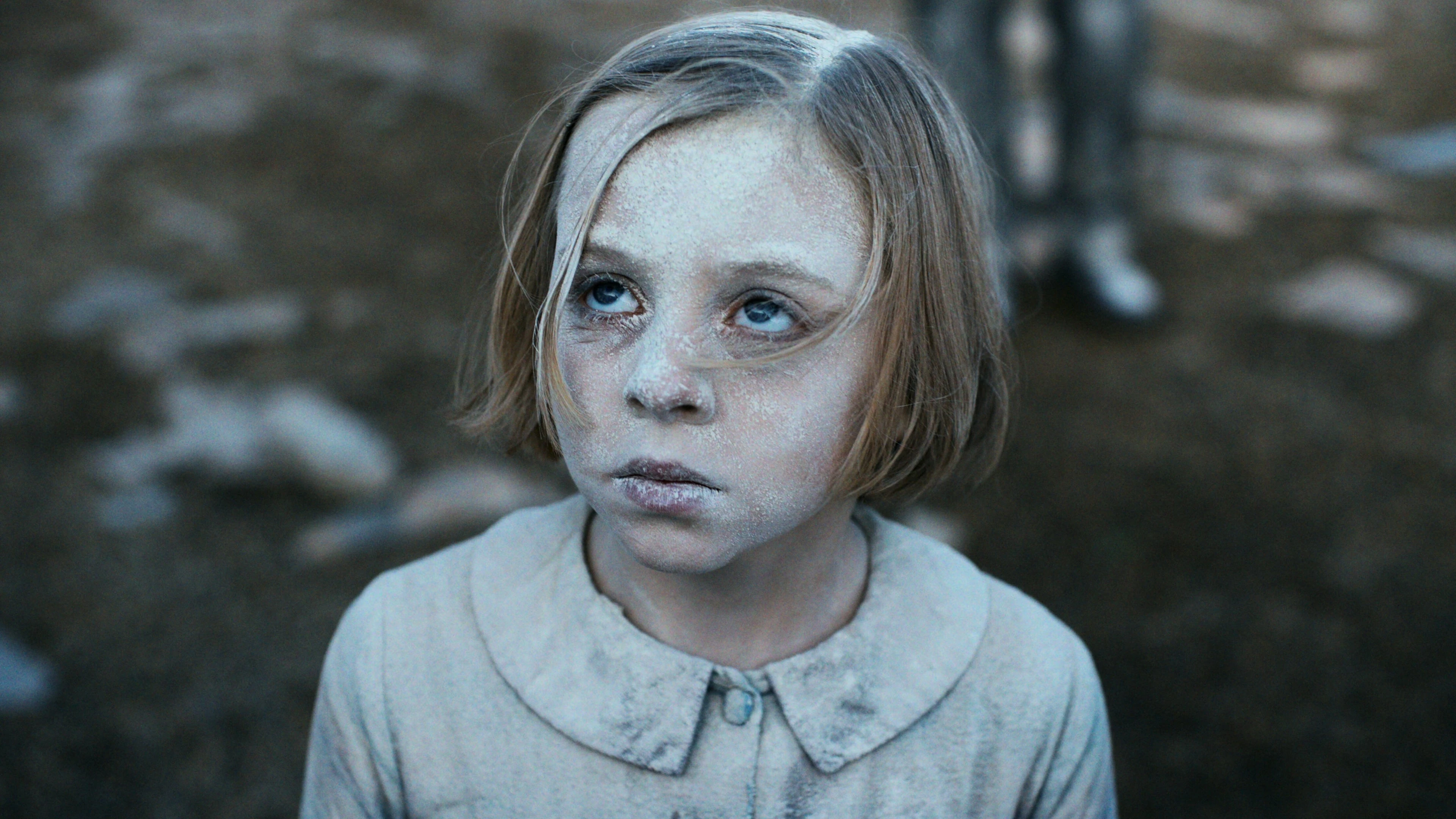 Phim Bóng Tối Trong Mắt Tôi - The Bombardment (2021)