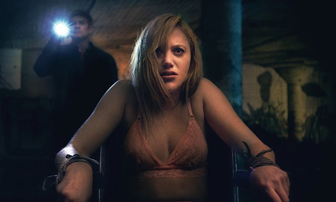 Phim Chuyến Đi Săn Của Quỷ - It Follows (2014)