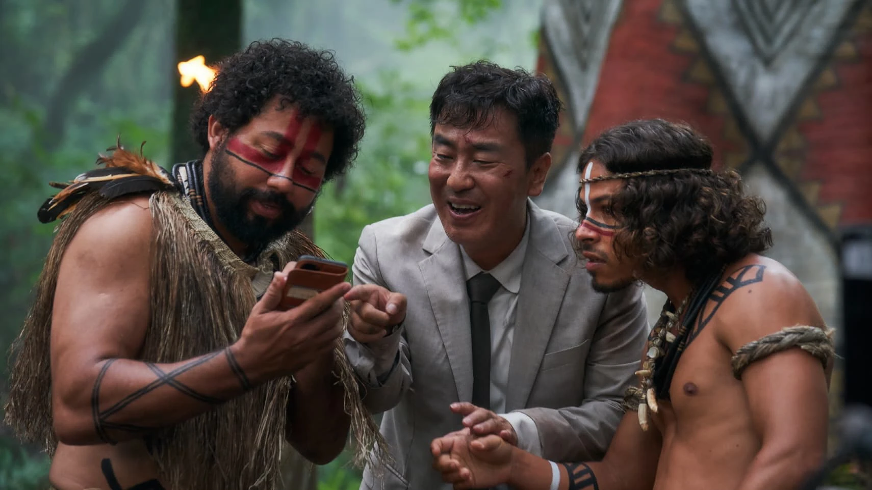 Phim Cười Xuyên Biên Giới - Amazon Bullseye (2024)