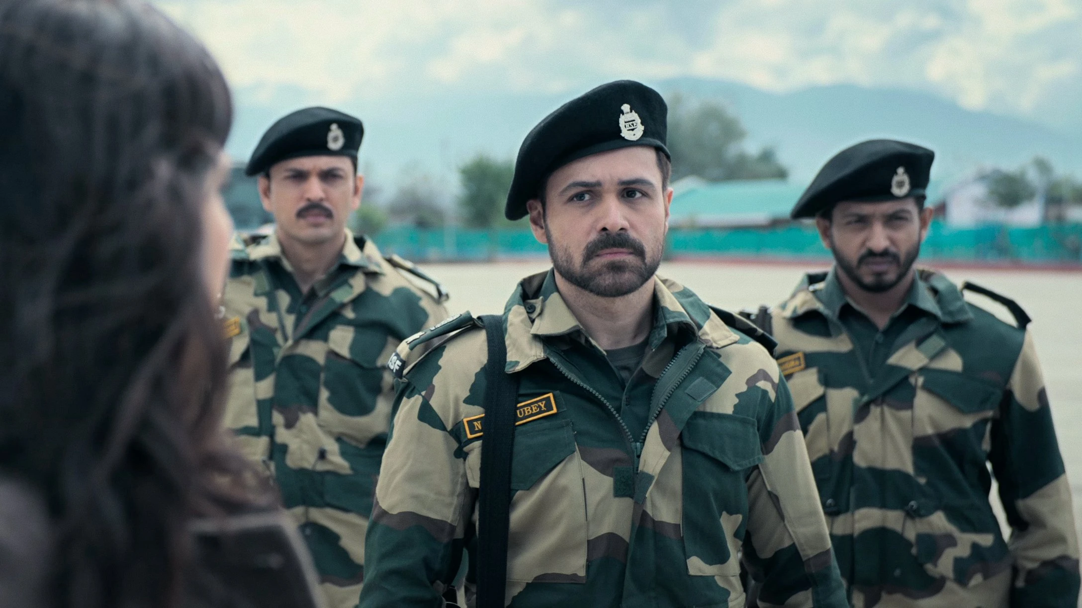 Phim Dưới Lằn Ranh Sinh Tử - Ground Zero (2025)