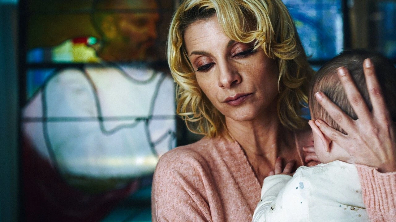 Phim Gia Đình Linh Thiêng (Phần 1) - Holy Family (Season 1) (2022)