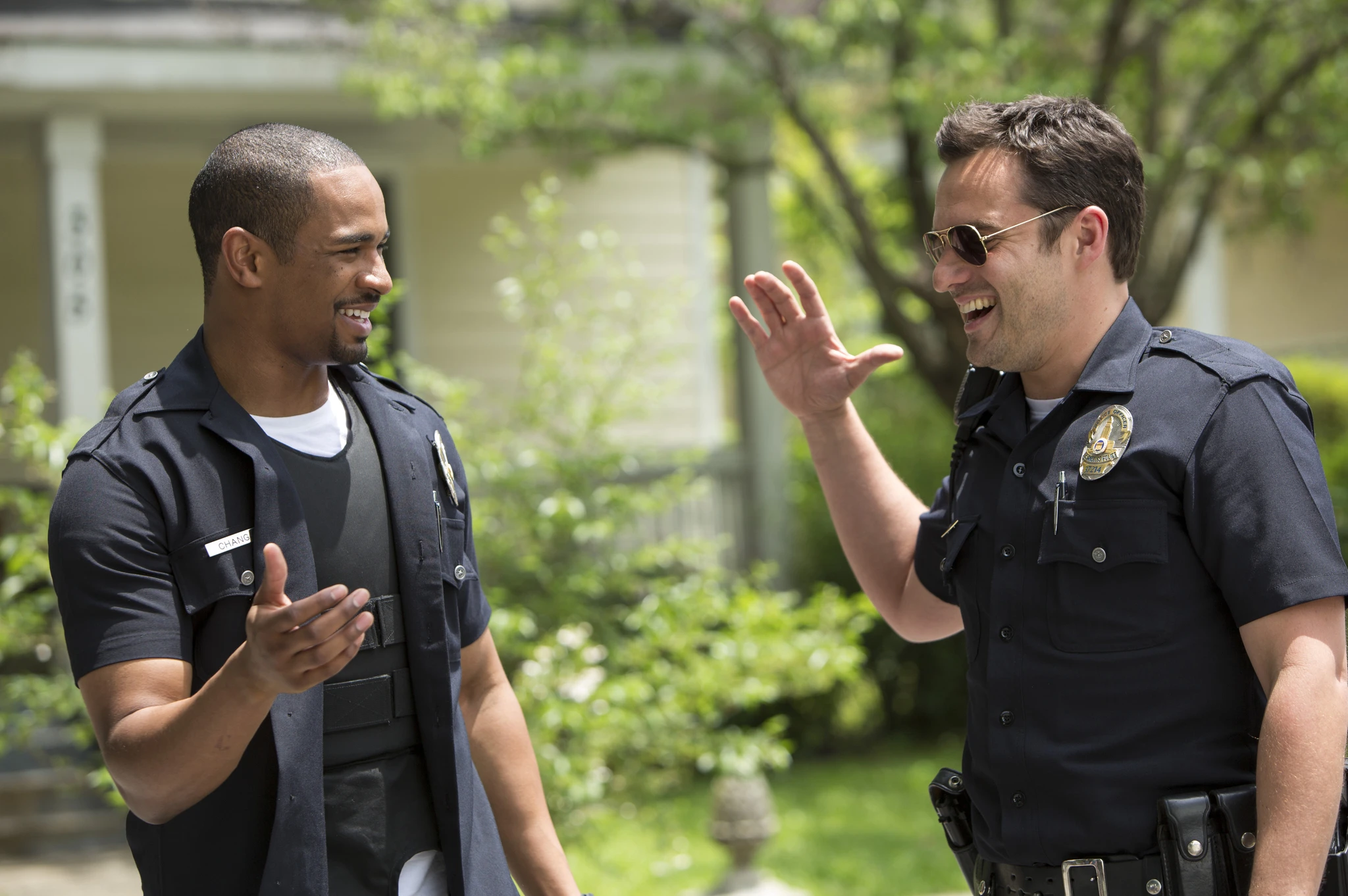Phim Let's Be Cops - Let's Be Cops (2014)