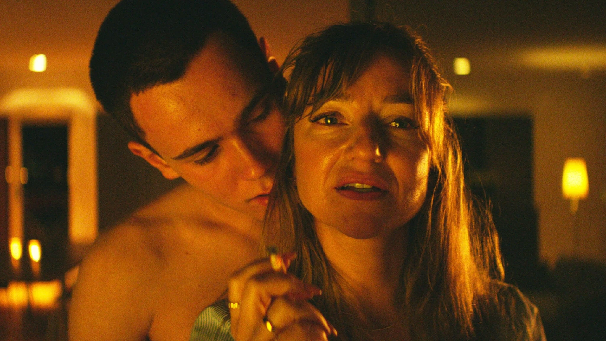 Phim Mối Quan Hệ Nguy Hiểm (2018) - An Affair (2018)