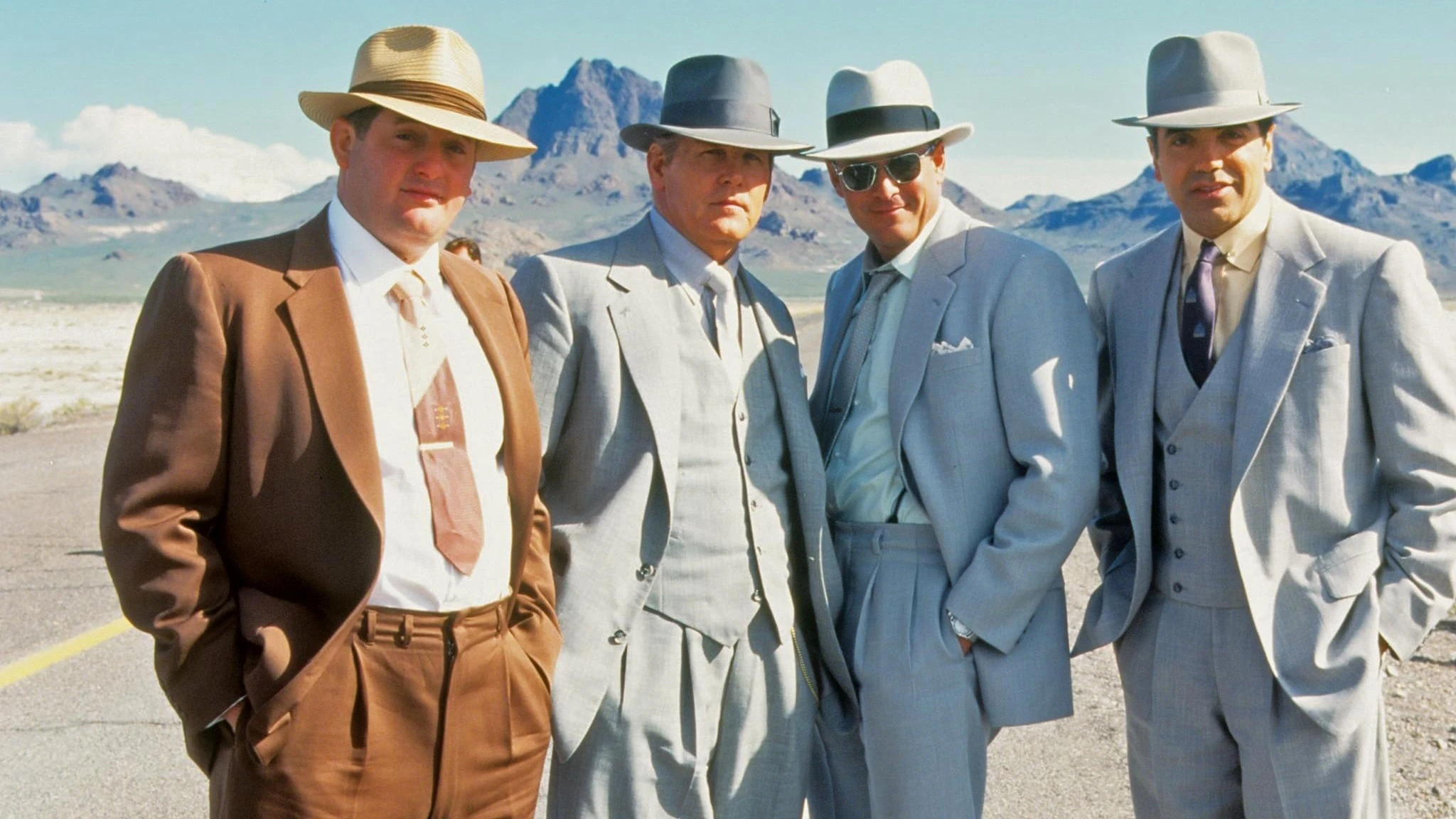 Phim Mulholland Falls - Mulholland Falls (1996)