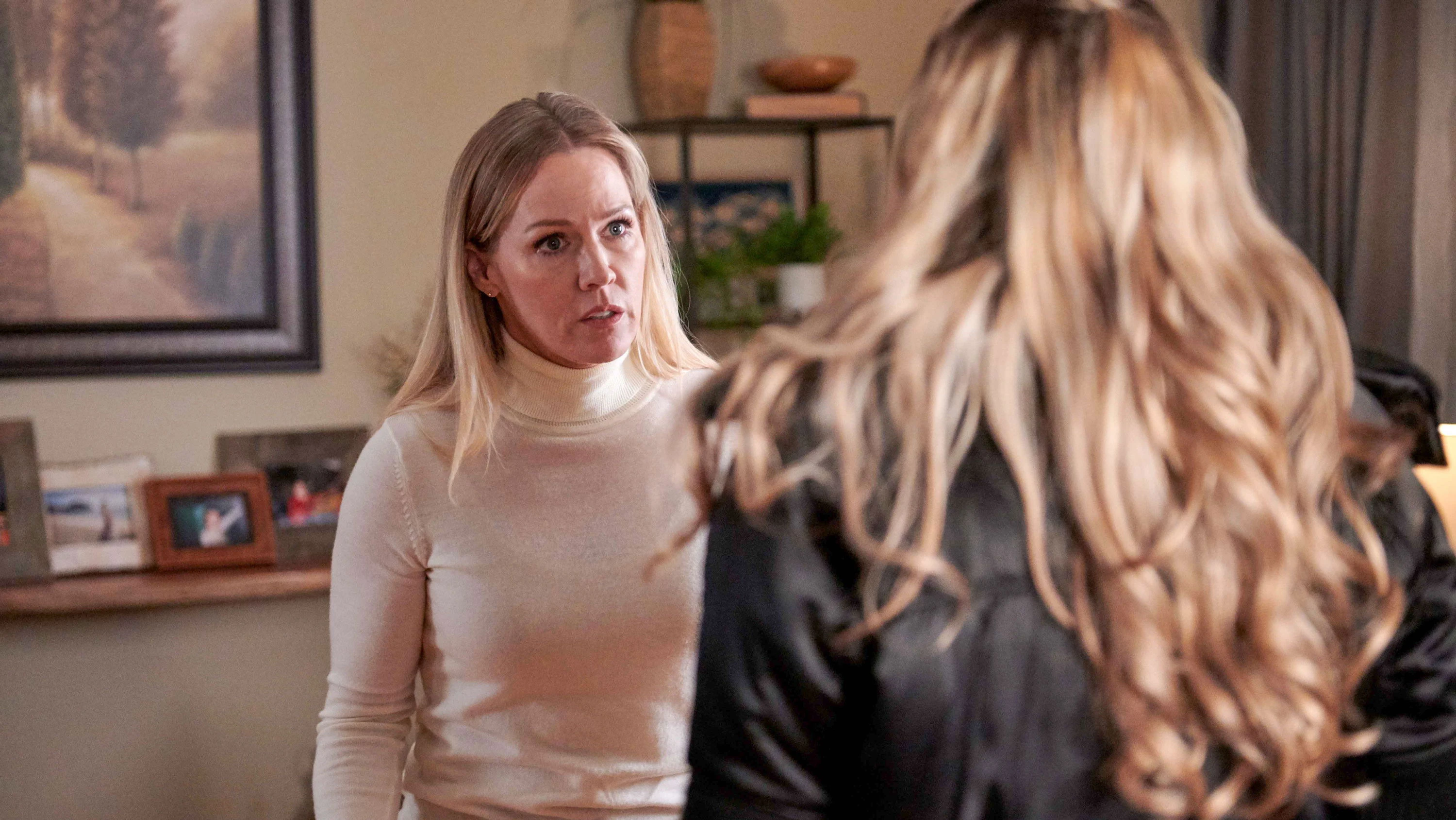 Phim Nhóm Bạn Bất Hảo - Bad Influence (2022)