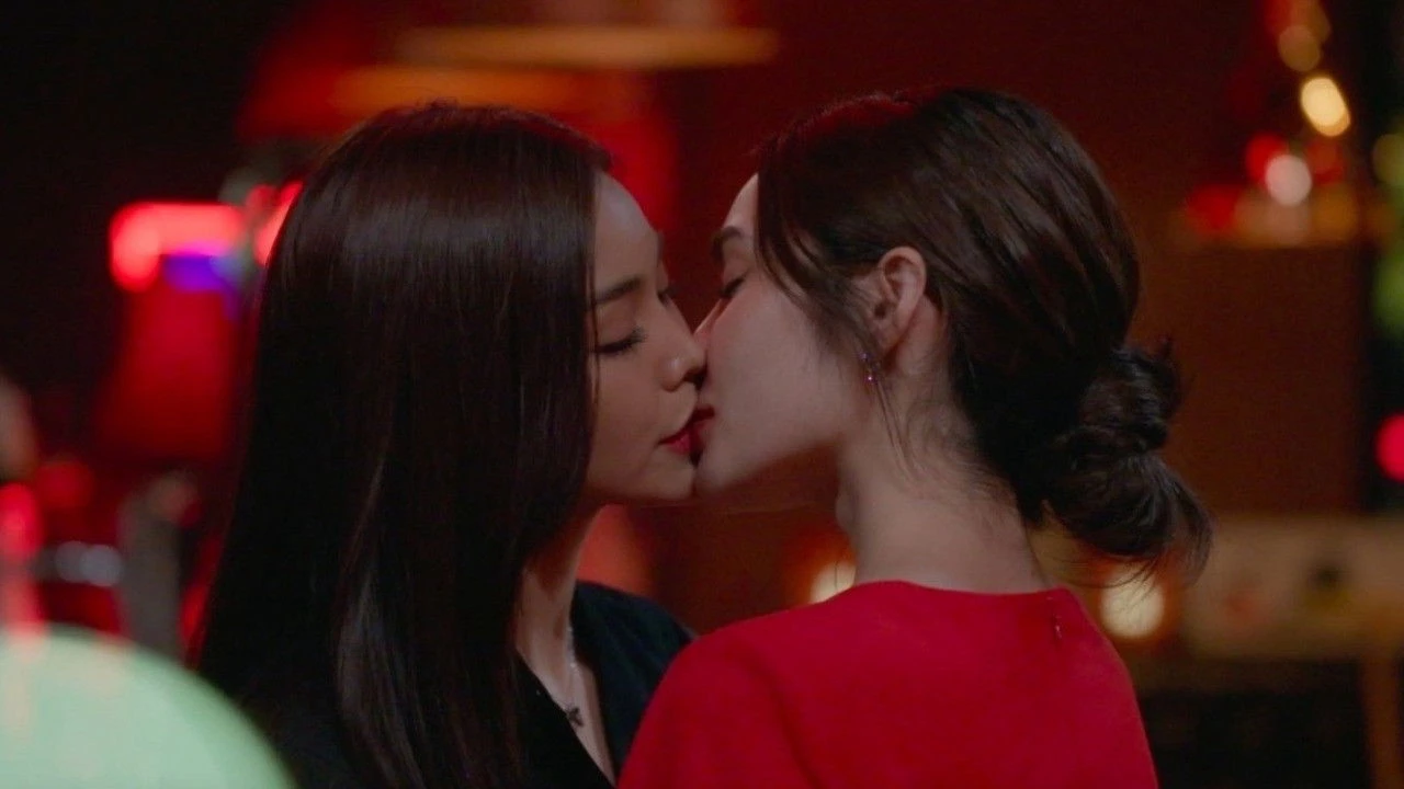 Phim Những Cô Gái Khi Yêu - Love Bully (2024)