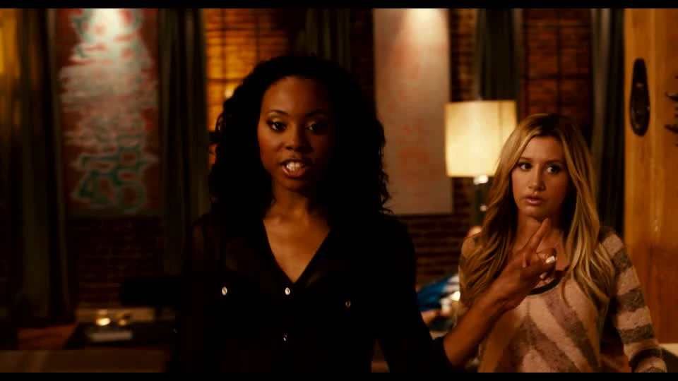 Phim Phim Kinh Dị 5 - Scary Movie V (2013)