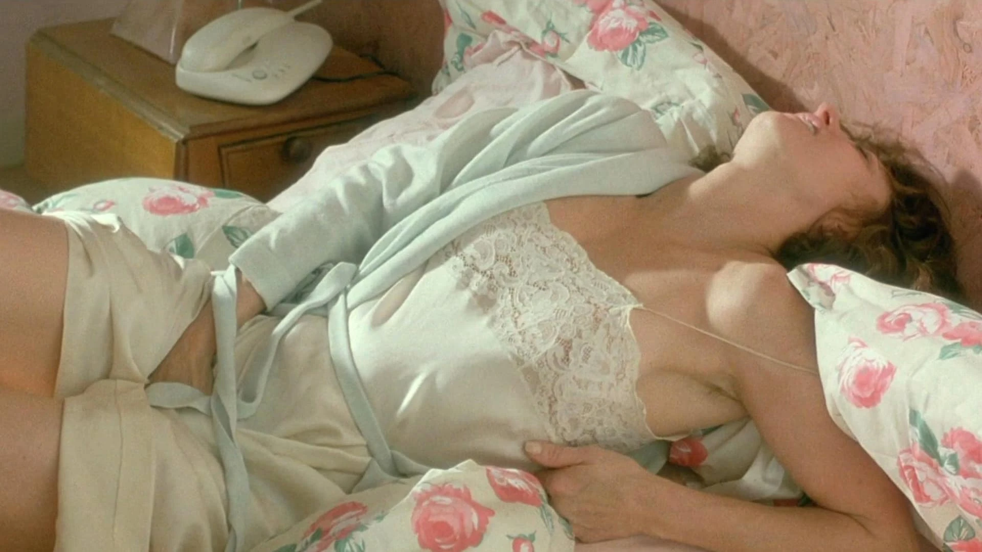 Phim Sau Đêm Nồng Cháy - After Sex (1997)