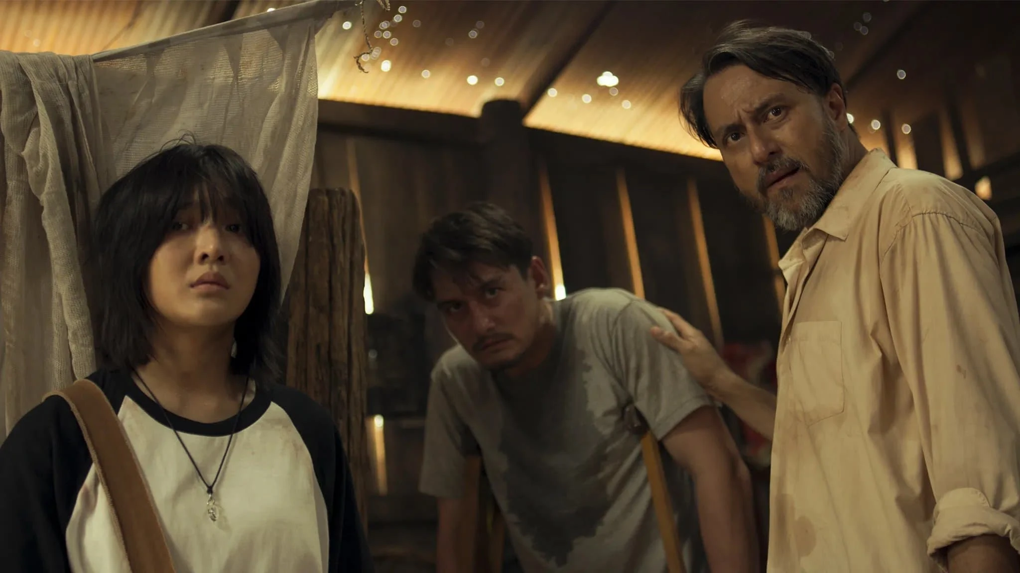 Phim Vùng Đất Bị Nguyền Rủa - The Cursed Land (2024)